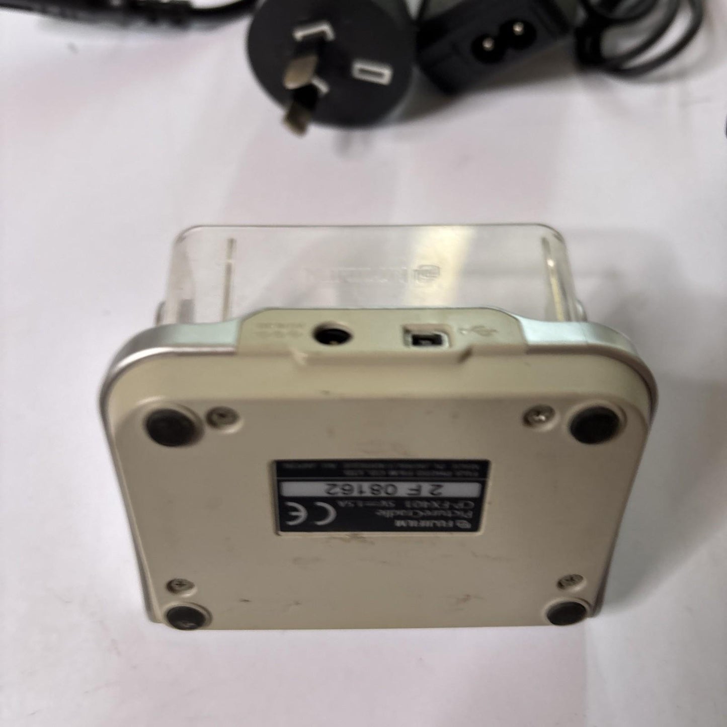 Fujifilm Finepix PictureCradle CP-FX401 *USB Cable Not Included*