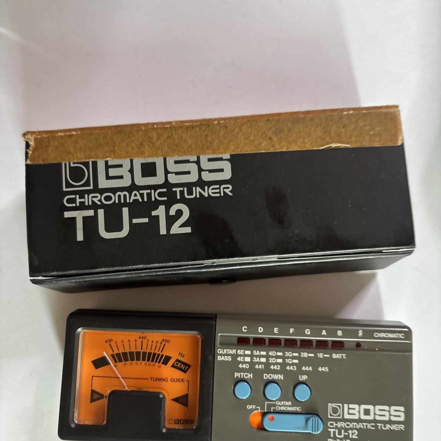 Boss Chromatic Tuner TU-12 Digital Processing