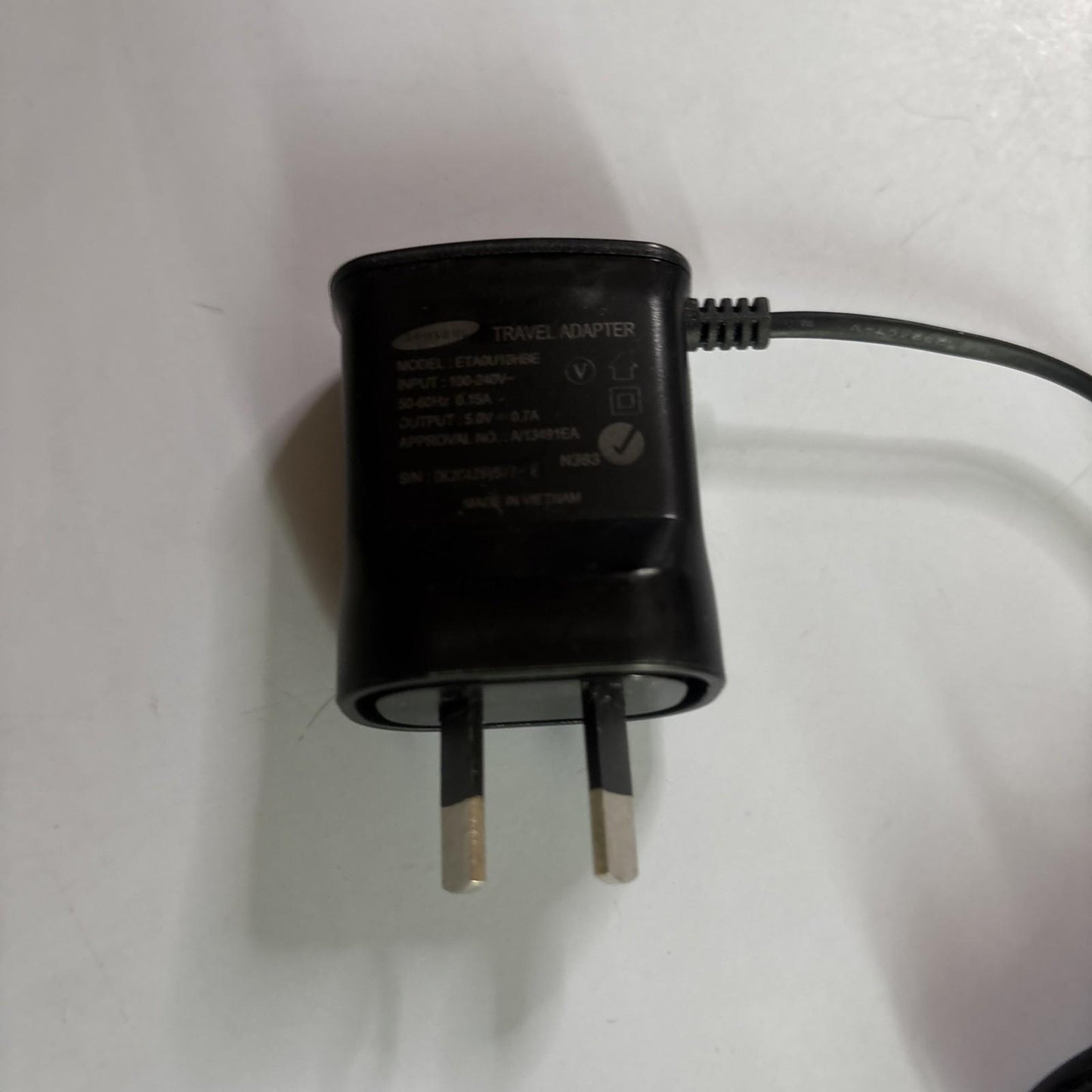 Genuine Samsung Travel Adapter Micro USB ETA0U10HBE 5V 0.7A