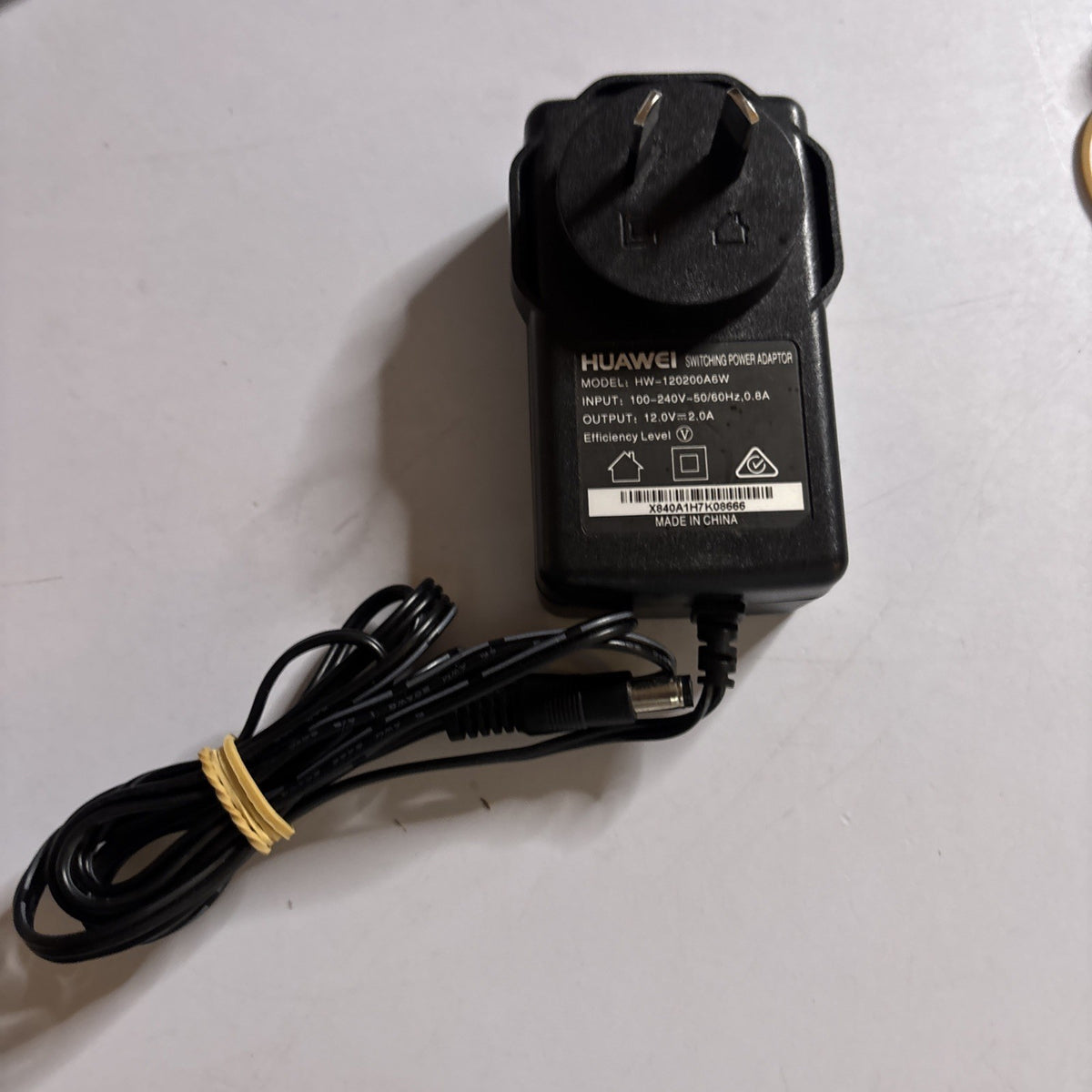 Genuine Huawei Switching Power Adapter HW-120200a6w 12V 2A – Retro Unit