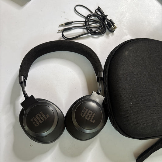 JBL Live 770NC Wireless True Adaptive Noise Cancelling Over-Ear Headphones Black
