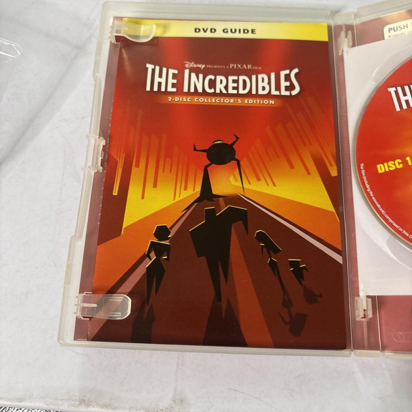 The Incredibles (DVD, 2004) Region 4