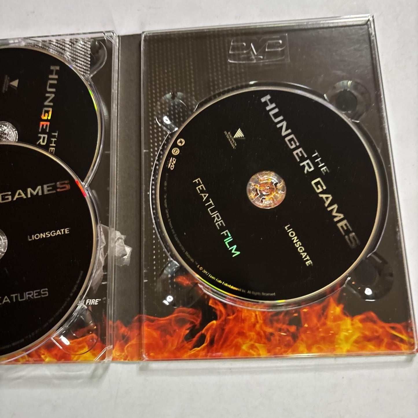 The Hunger Games (Deluxe Edition, DVD, 2011) Jennifer Lawrence Region 4