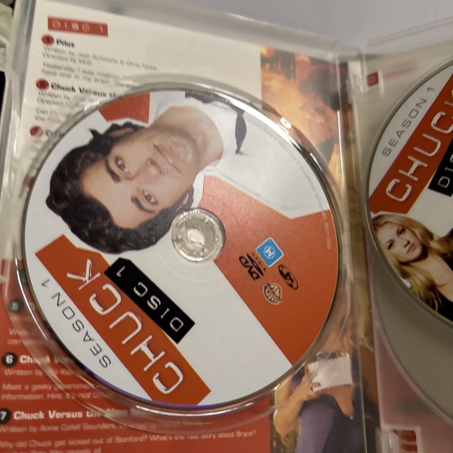 Chuck : Season 1 (DVD, 2007) Region 4