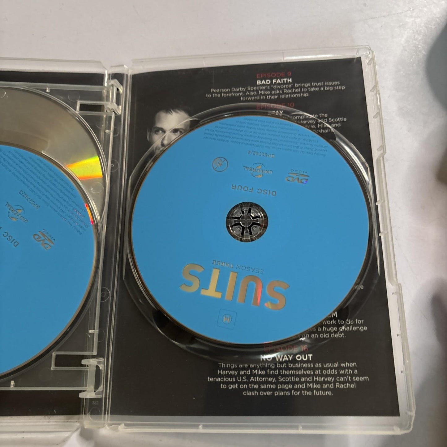 Suits : Season 3 (DVD, 2013) Region 4,2