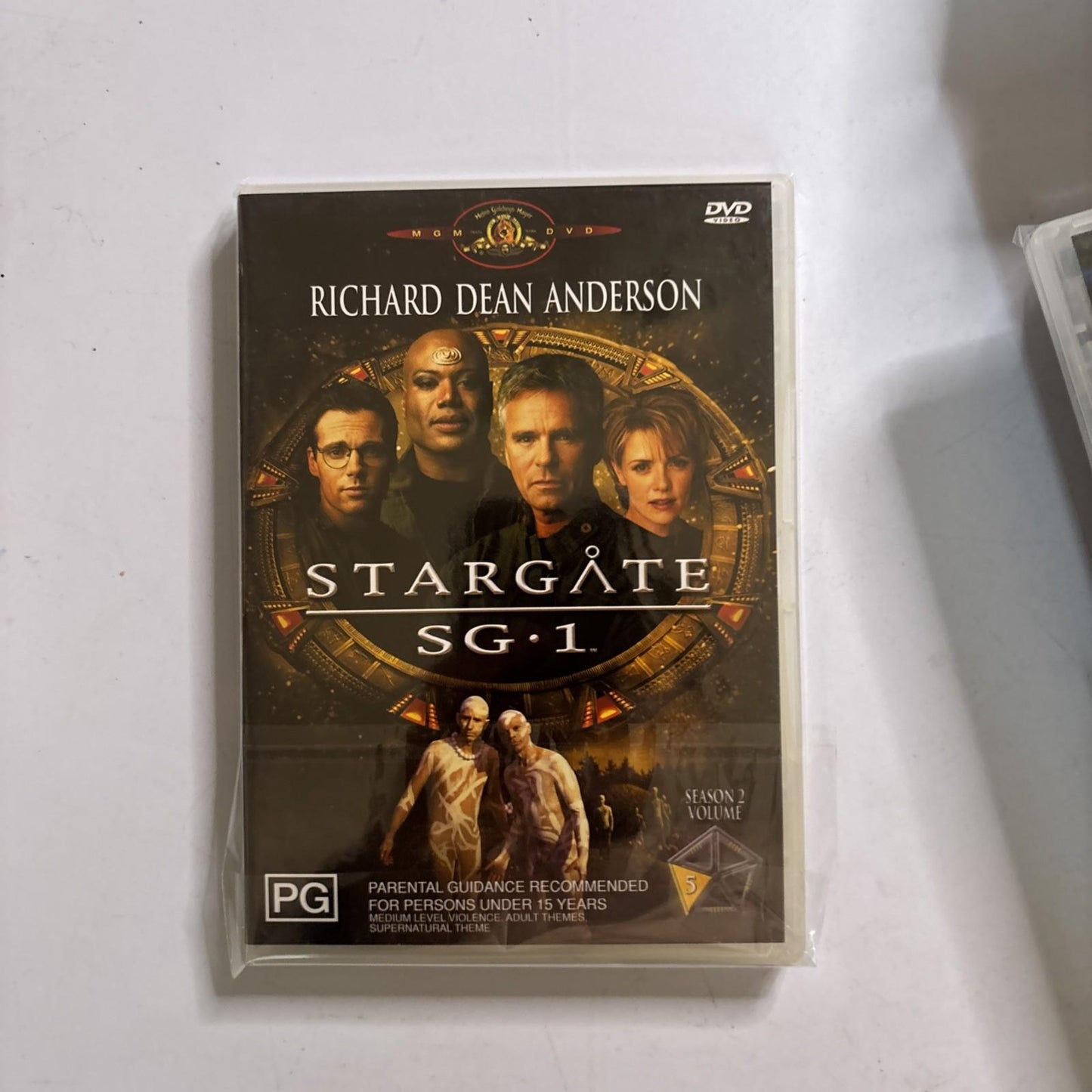 Stargate SG 1 - Various Episodes (DVD, 14-Disc) Region 4