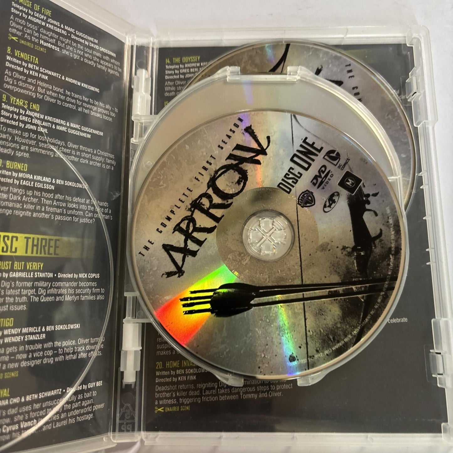 Arrow : Season 1 (DVD, 2012) Region 4