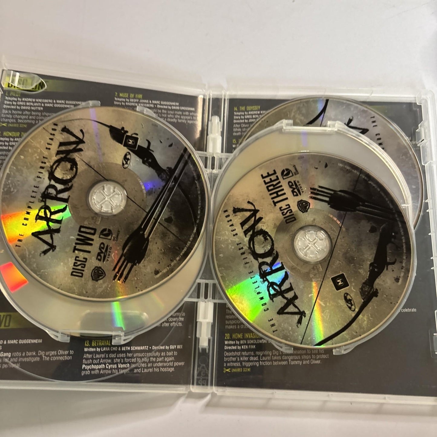 Arrow : Season 1 (DVD, 2012) Region 4