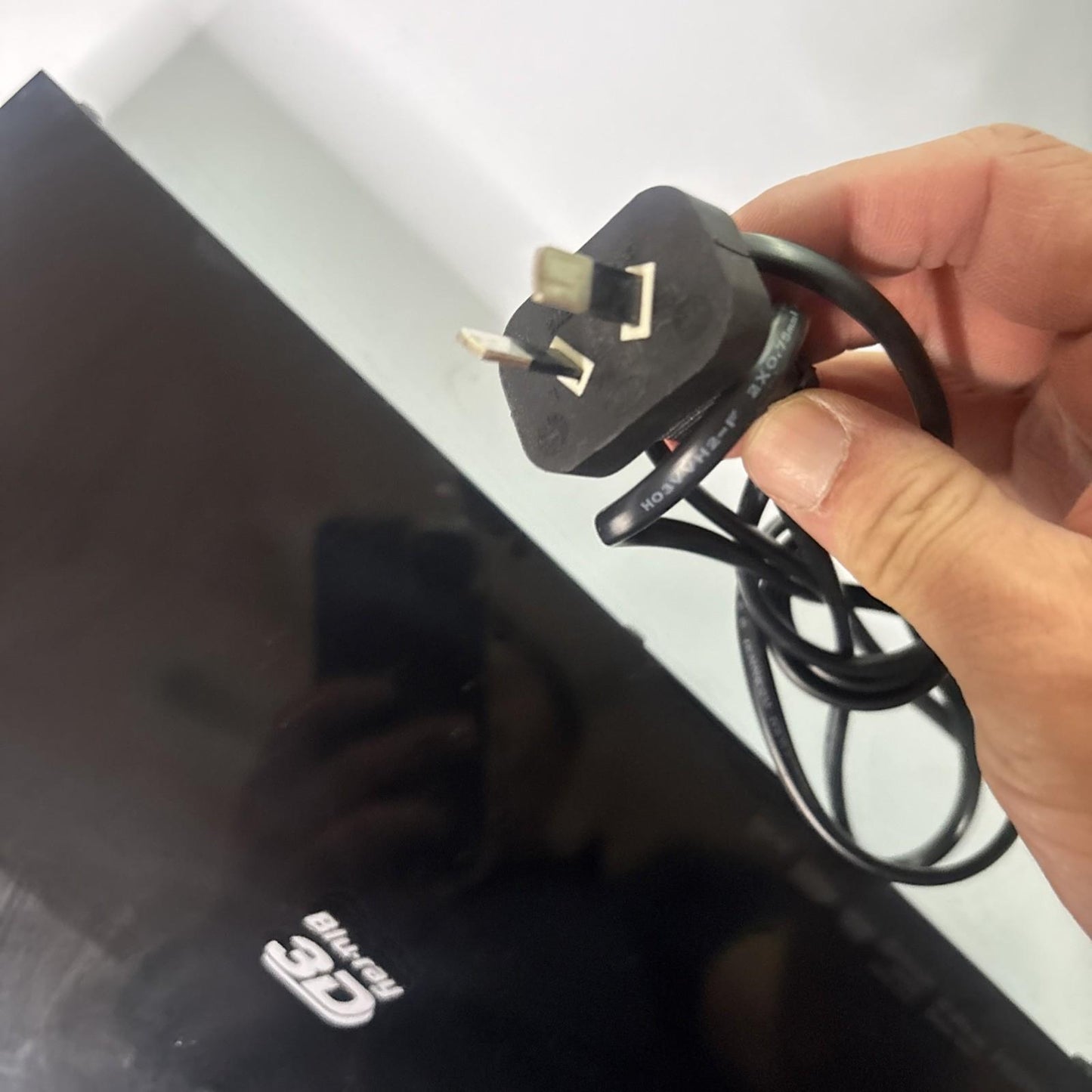 Samsung 3D Blu-ray DVD Player BD-F6500 Region B &4