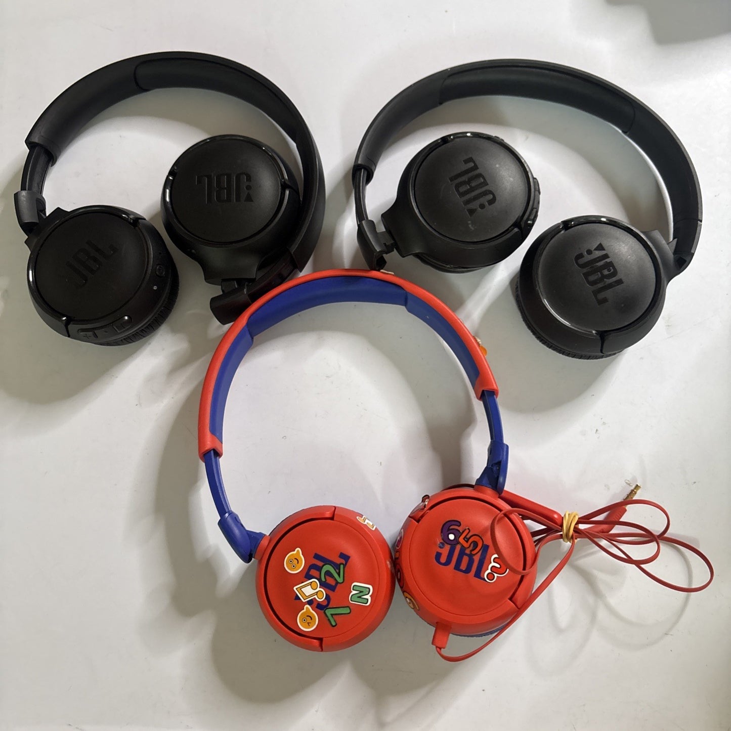 2x JBL Tune 510BT Wireless Headphones & JBL Jr310 Wired Headphone