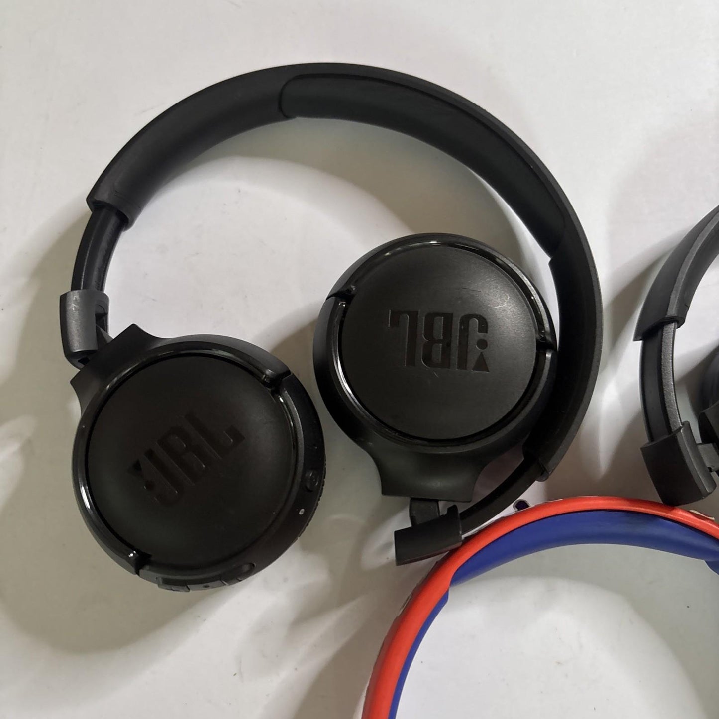 2x JBL Tune 510BT Wireless Headphones & JBL Jr310 Wired Headphone