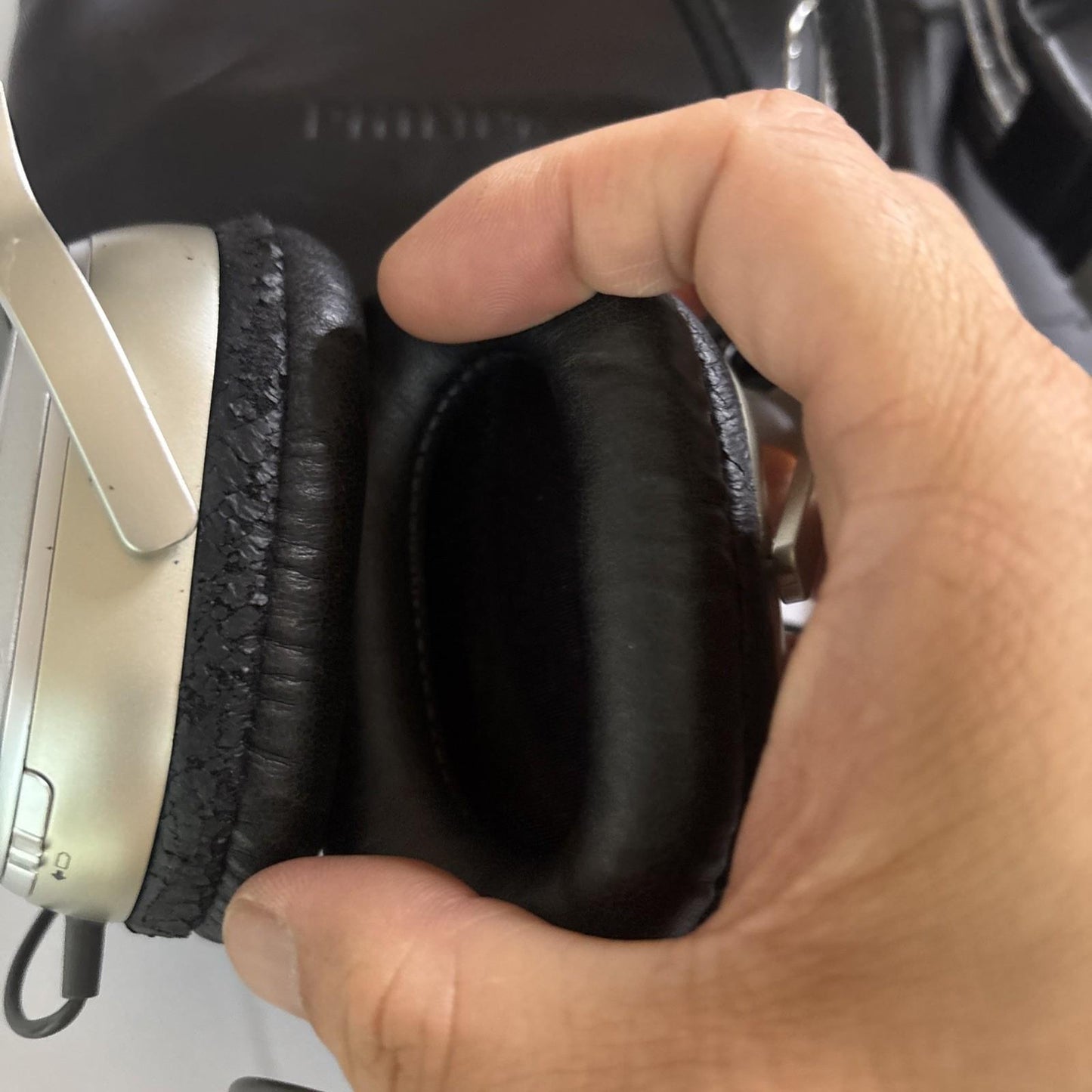 2x Philips SBC-HN110 Wired Headphones Noise Cancelling