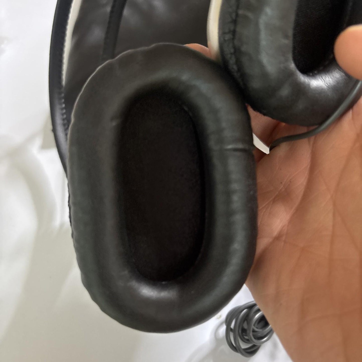 2x Philips SBC-HN110 Wired Headphones Noise Cancelling