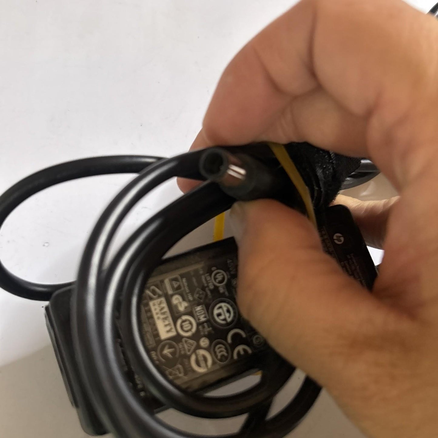 Genuine HP HSTNN-DA40 AC Adapter 19.5V 2.31A for HP ProBook 11 EE G2 640 G4
