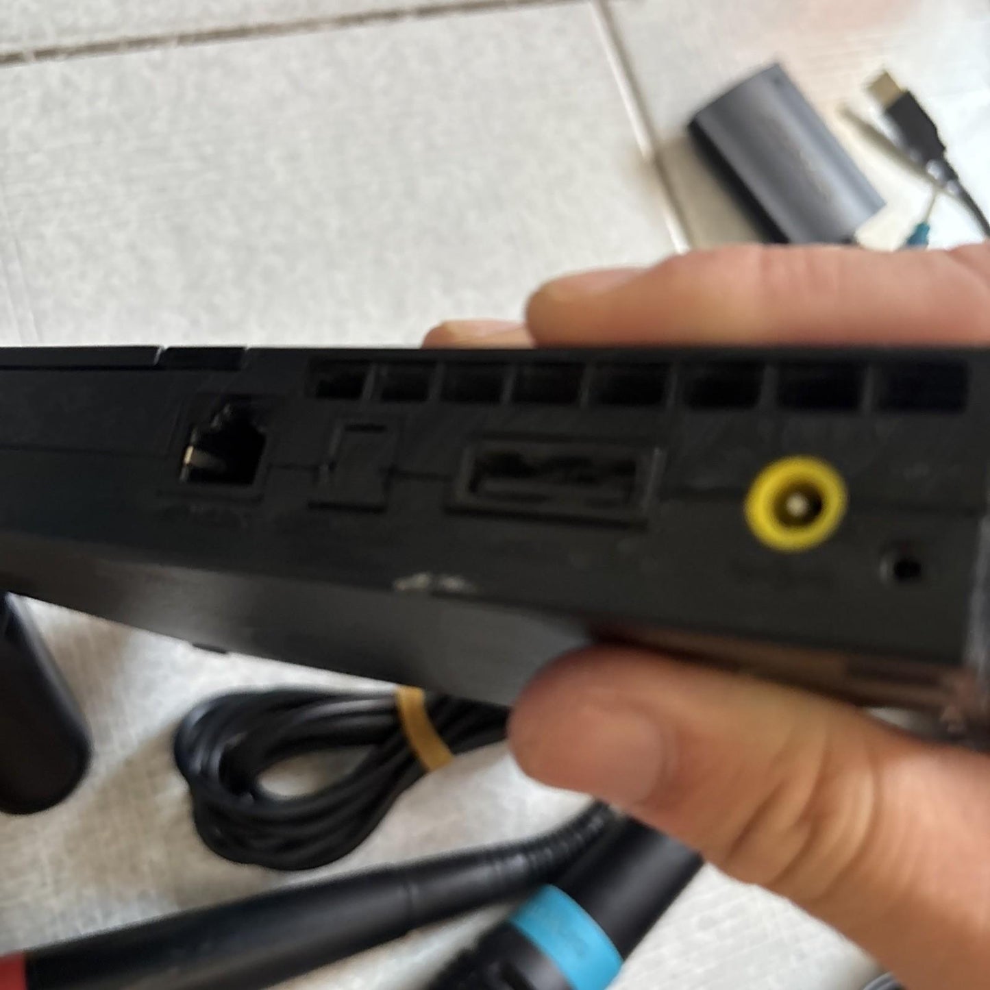 Sony Playstation 2 Slim Console SCPH-7002 PAL SingStar 2x Microphones + Game