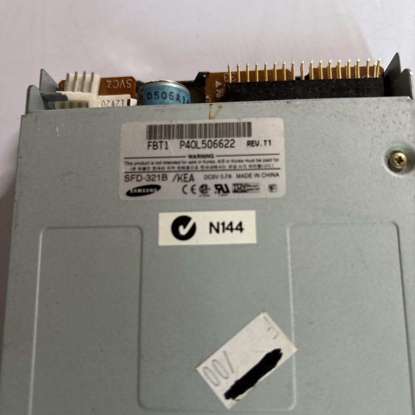 Samsung SFD-321B 3.5” Internal Floppy Disk Drive -1.44MB Desktop FDD- Vintage PC