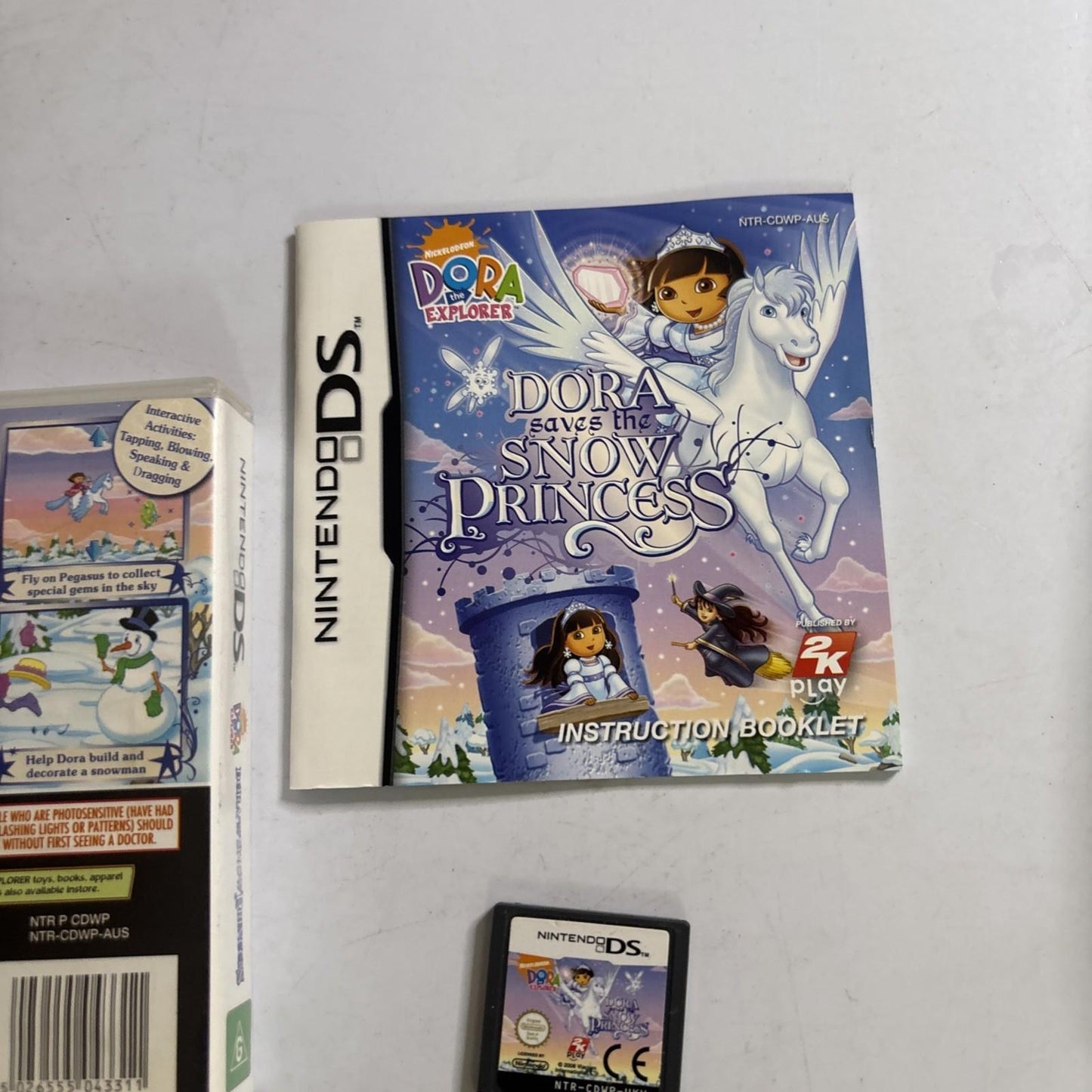 Dora The Explorer: Dora Saves The Snow Princess  Nintendo DS Manual