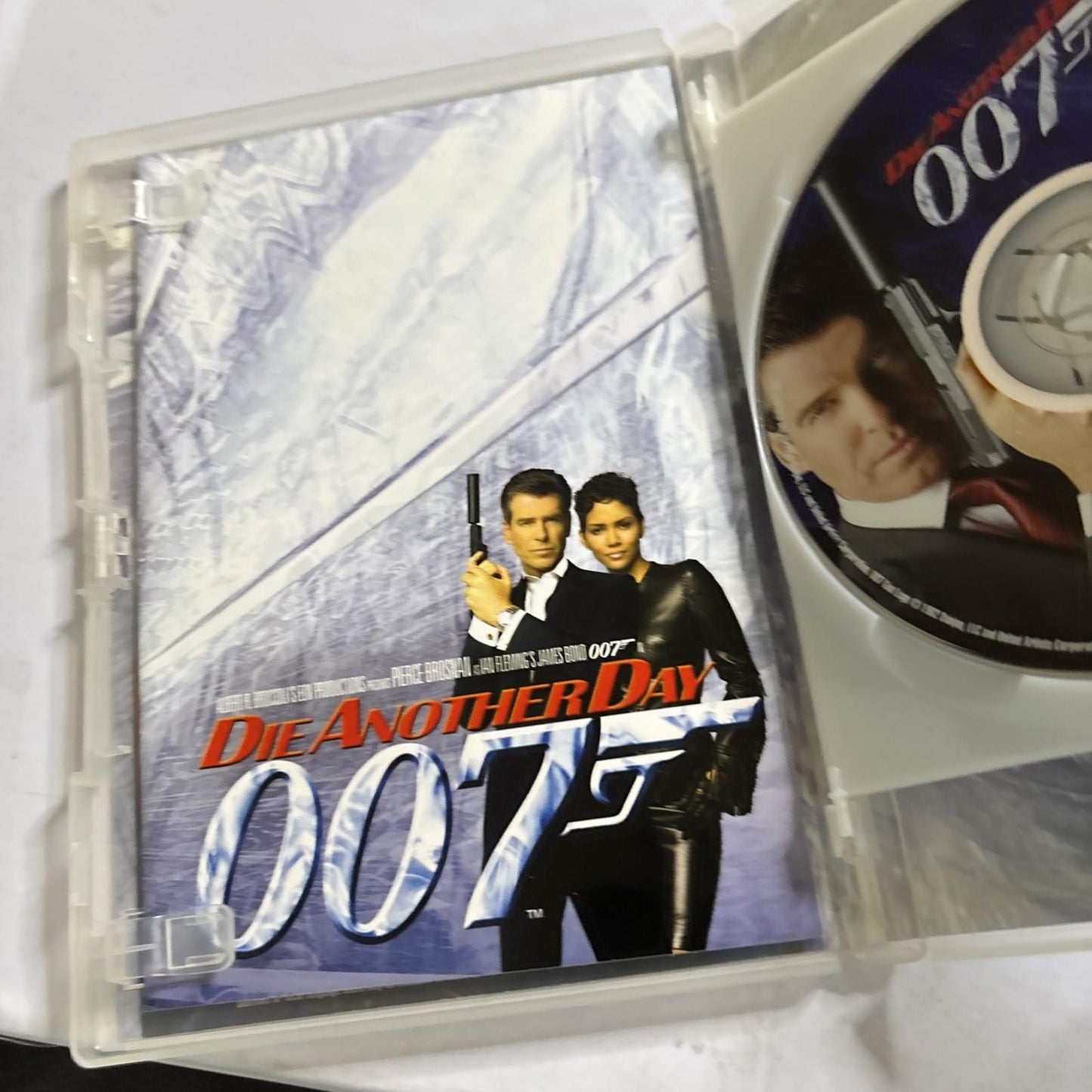 Die Another Day (DVD, 2002) Pierce Brosnan Region 4