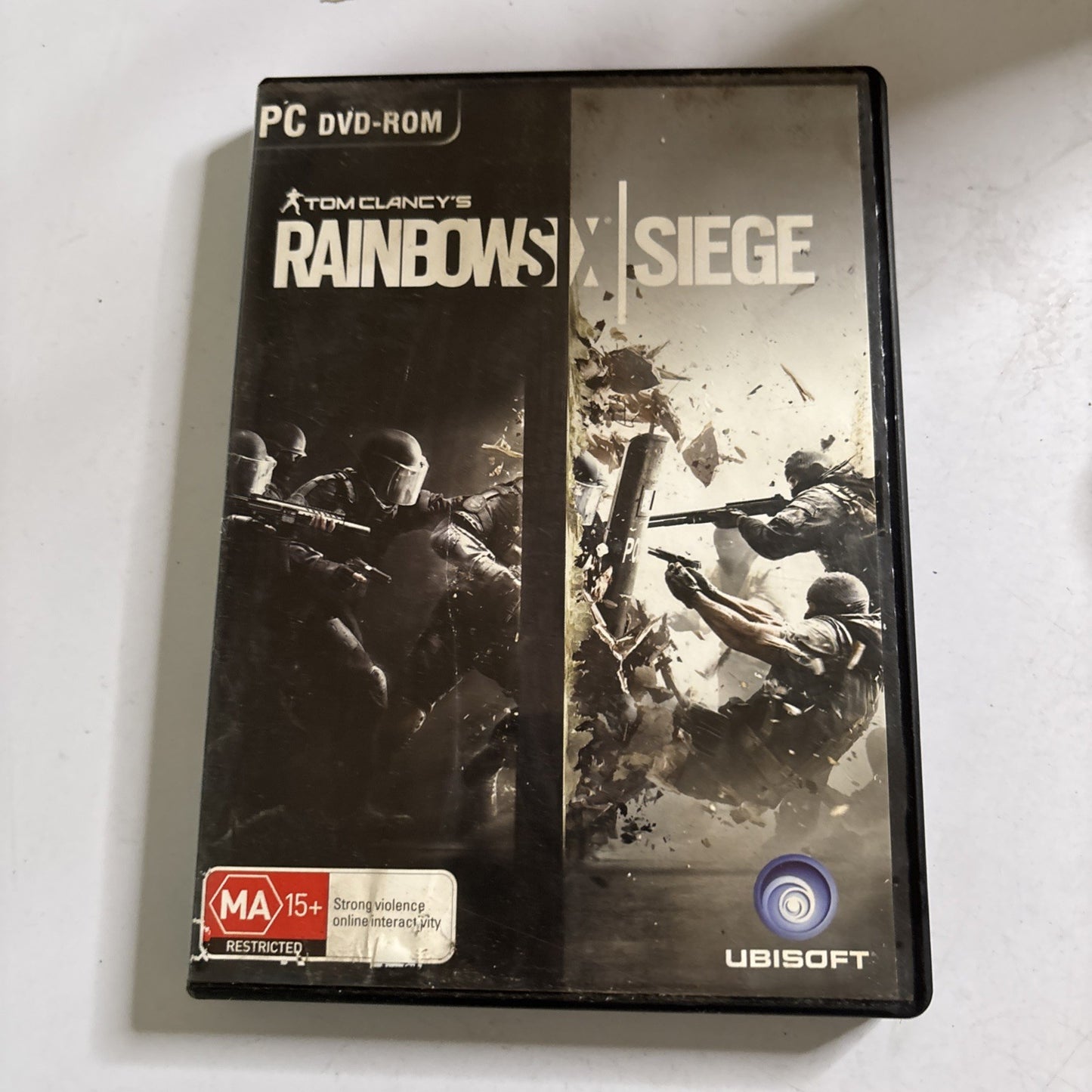 Tom Clancy's Rainbow Six Siege PC Game DVD-ROM Shooter Action Complete Manual