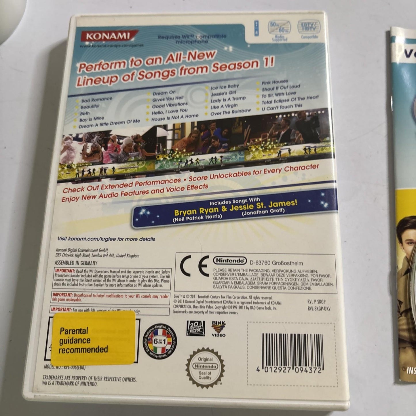 Glee Karaoke Revolution - Volume 2 Nintendo Wii PAL Manual