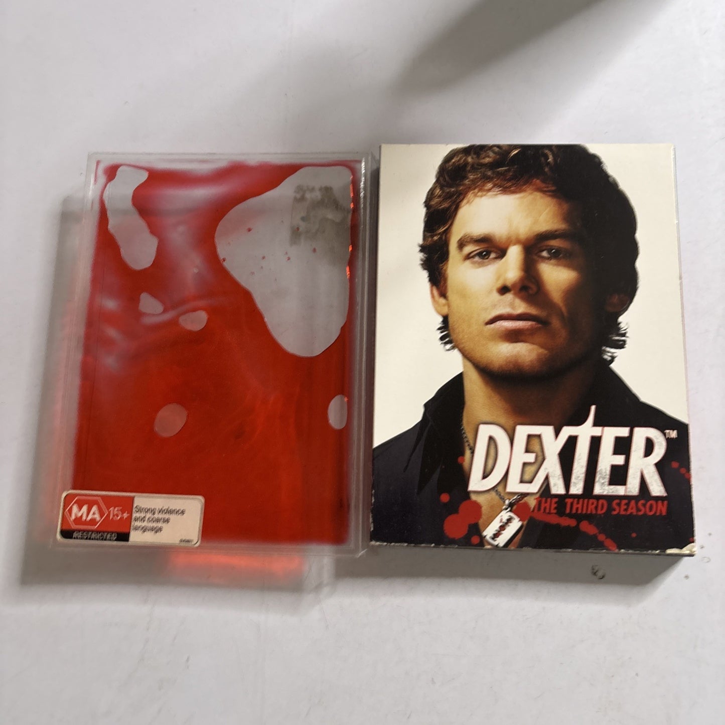 Dexter : Season 3 (DVD, 2007) Region 4