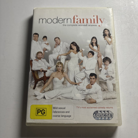Modern Family : Season 2 (DVD, 2011) Region 4