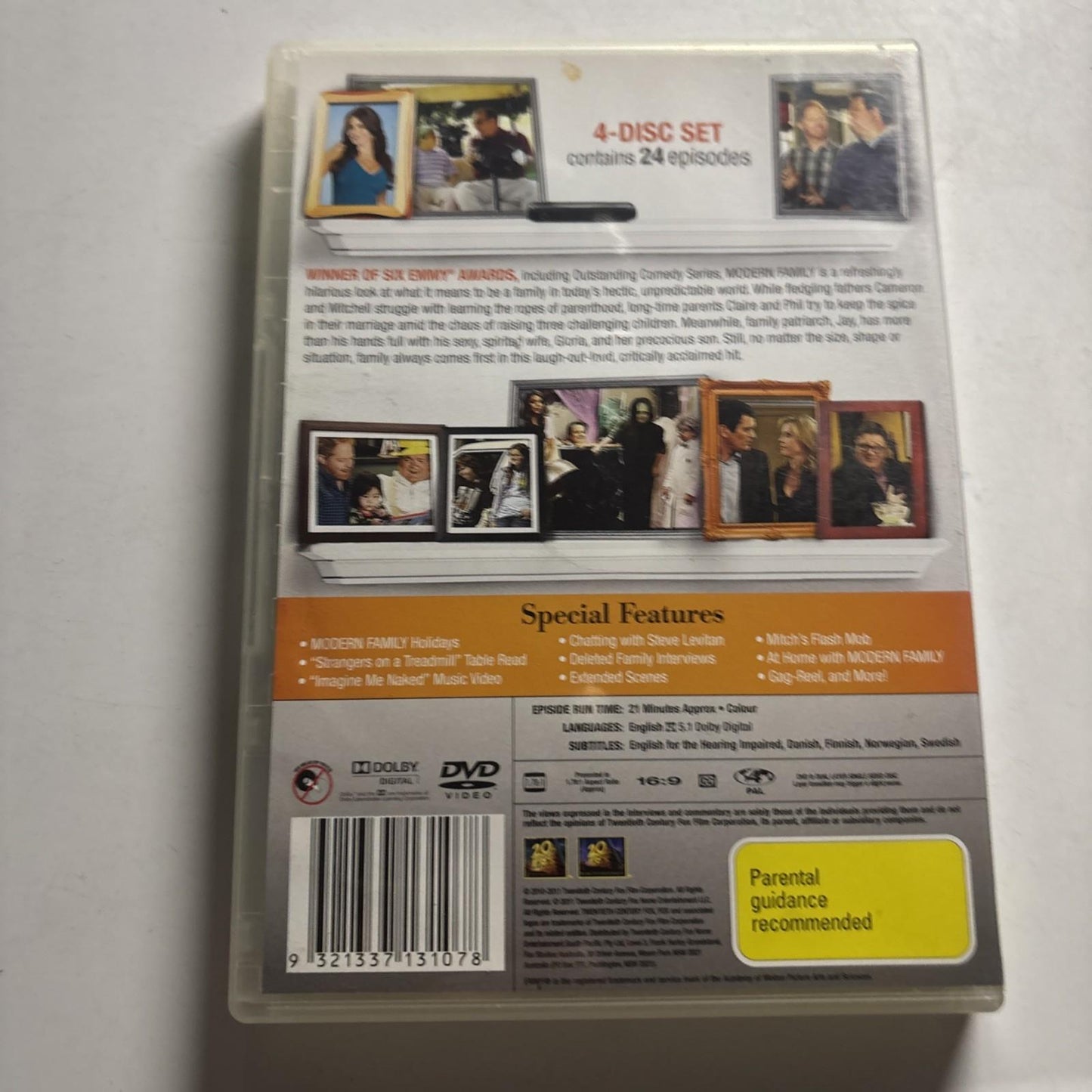 Modern Family : Season 2 (DVD, 2011) Region 4