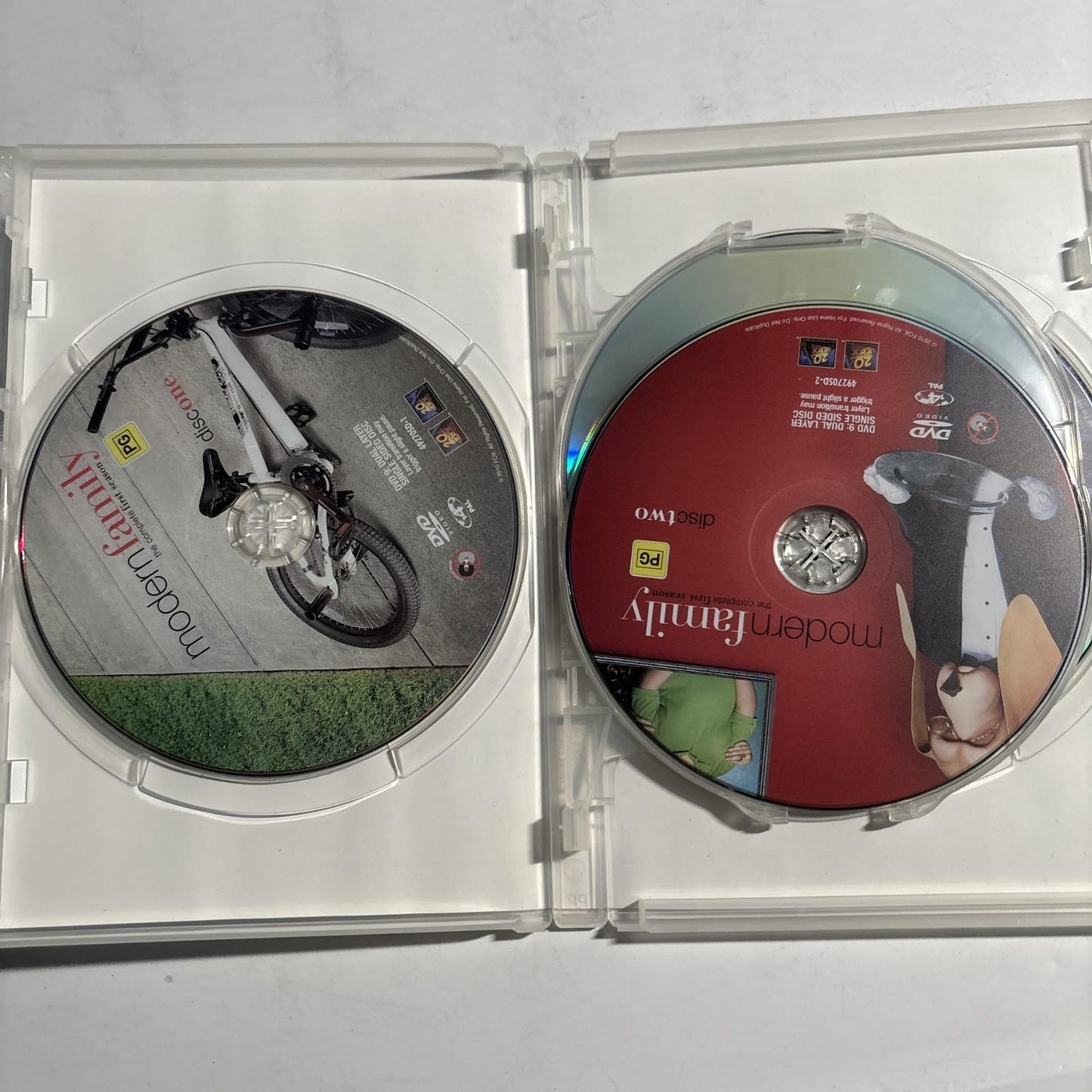 Modern Family - Complete First Season (DVD, 2009) Region 4