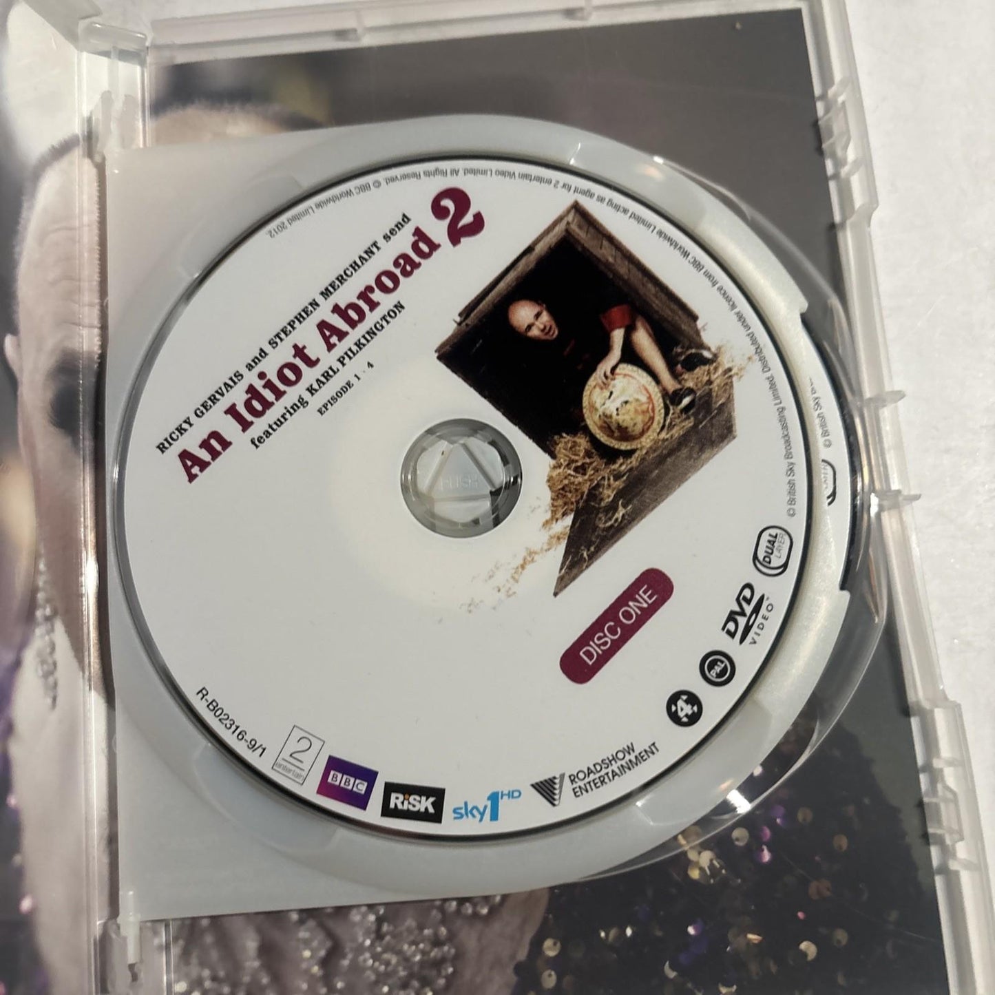 An Idiot Abroad : Series 2 (DVD, 2011) Karl Pilkington Region 4