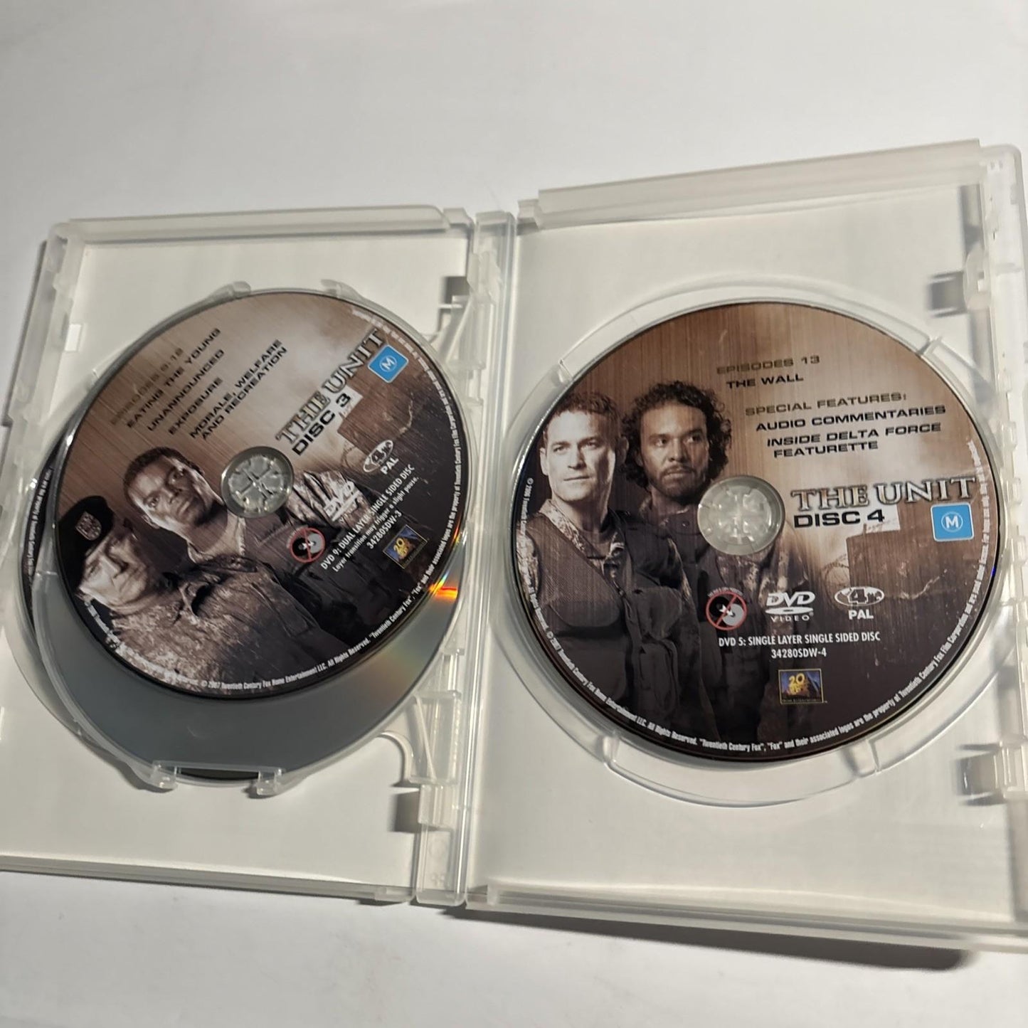 The Unit : Season 1 (DVD, 2006) Region 4