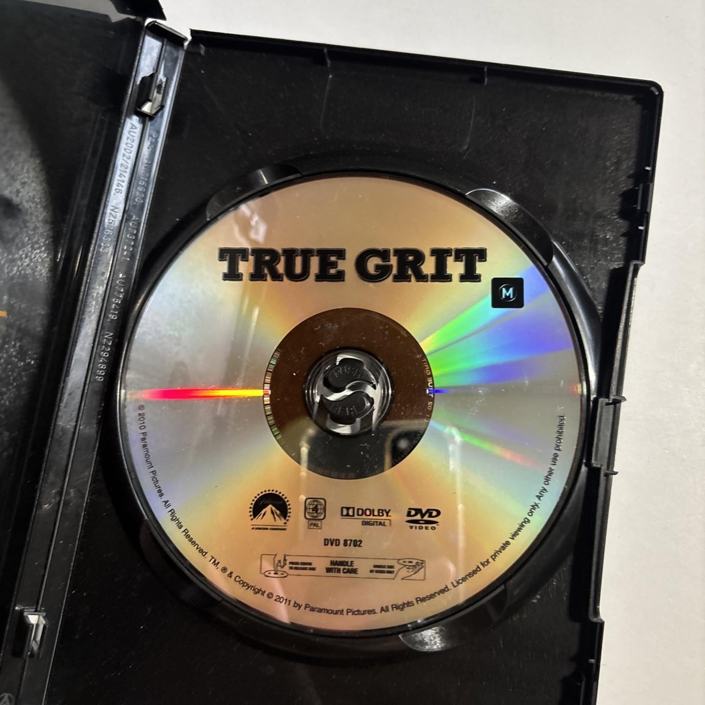 True Grit (DVD, 2010) Jeff Bridges, Matt Damon, Josh Brolin Region 4
