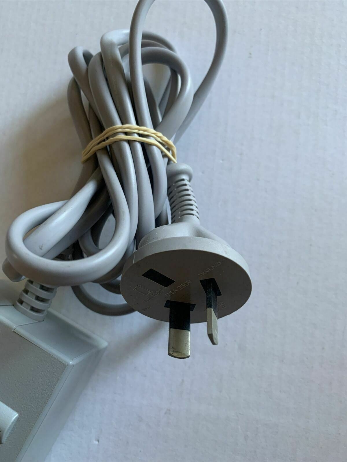 Genuine AUS Nintendo Wii Power Supply RVL-002 AC Adaptor Adapter Australian Plug