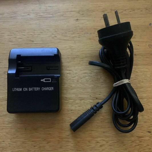 RICOH BJ-5 Battery Charger Ricoh DB-50 Caplio R1 Caplio R1S Caplio R1V Caplio R2