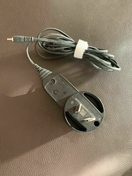 Genuine Nokia Energy Efficient AC-8A Adaptor / Fast & Light Charger - 2.0mm