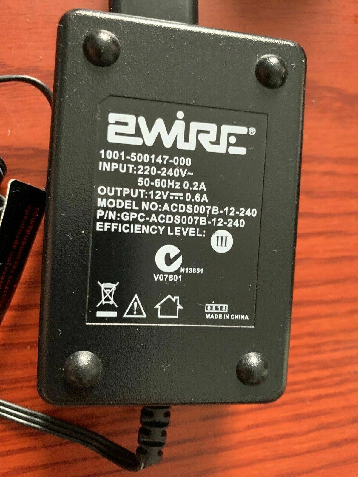 GENUINE 2Wire AC Adapter ACDS007B-12-240 12V POWER SUPPLY P/N GPC-ACDS007B-12