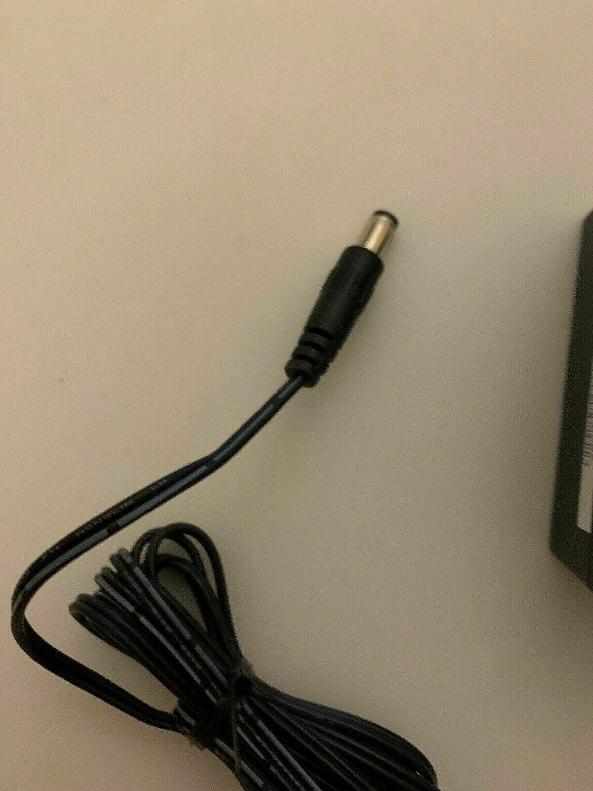 Netgear AC Adapter MV12-Y120100-A3 Power Supply 12V 1A      332-10182-01