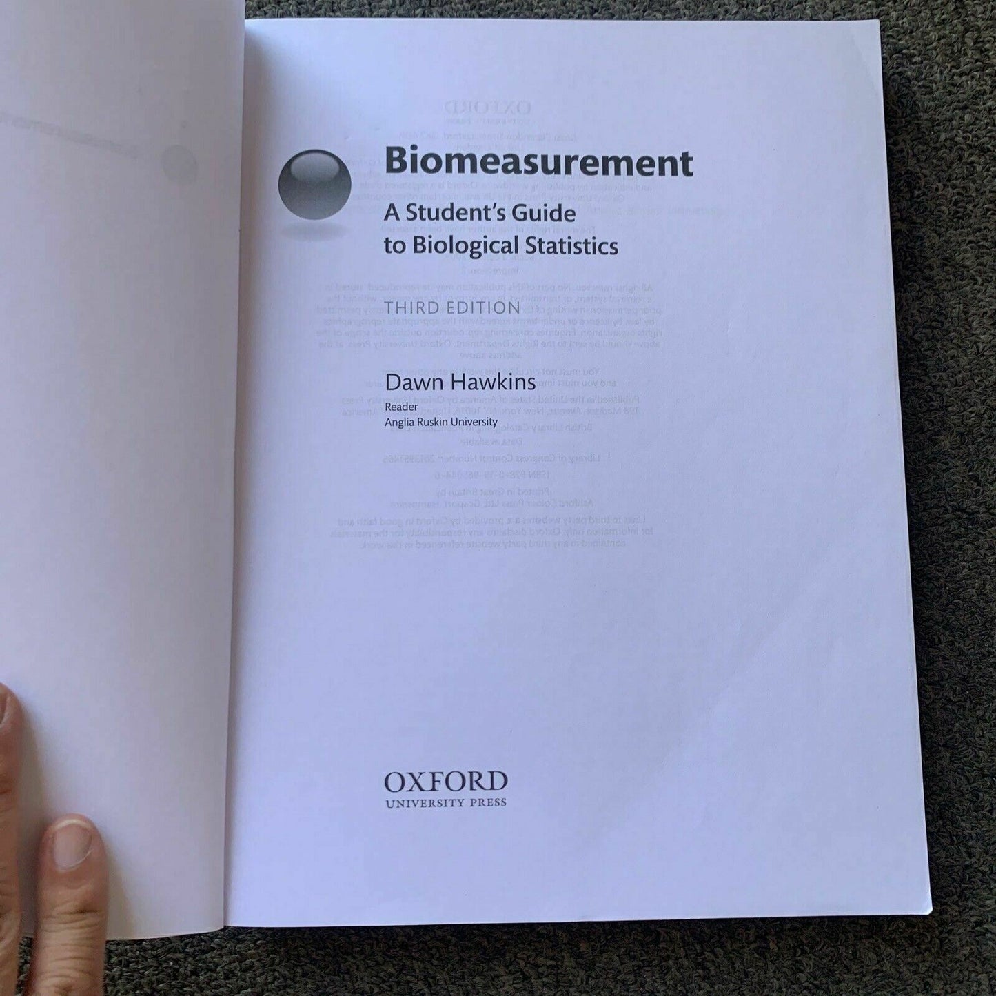 Biomeasurement: A Student's Guide to Biological Statistics by Dawn Hawkins...