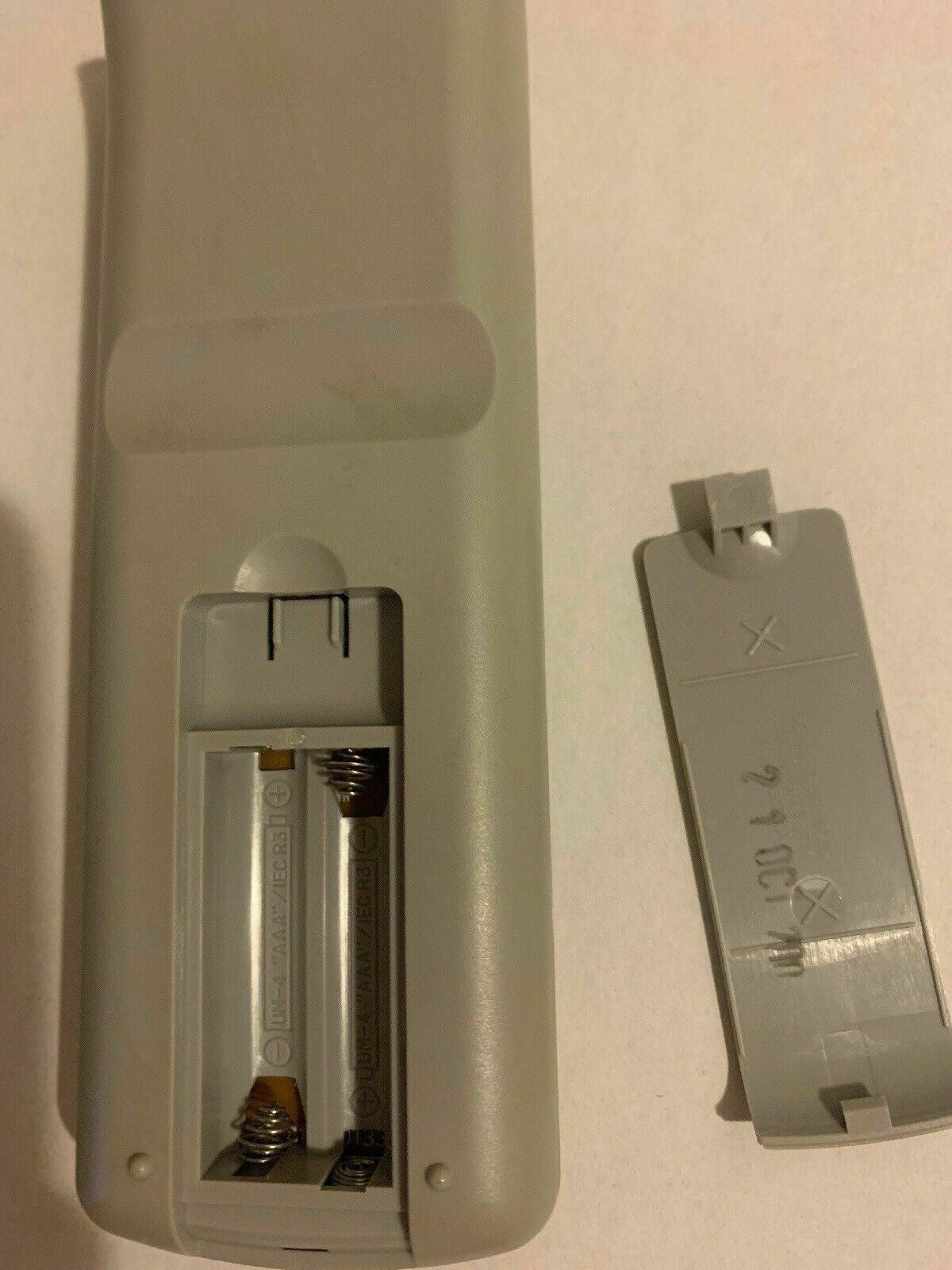 Genuine Samsung 00011A Remote Control For  DVD Player