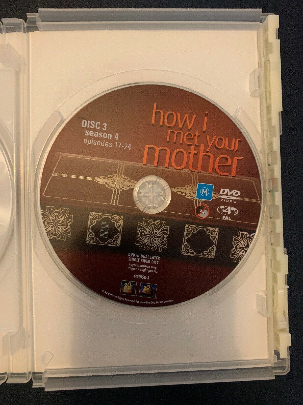 How I Met Your Mother : Season 4 (DVD, 2009, 3-Disc Set) Region 4