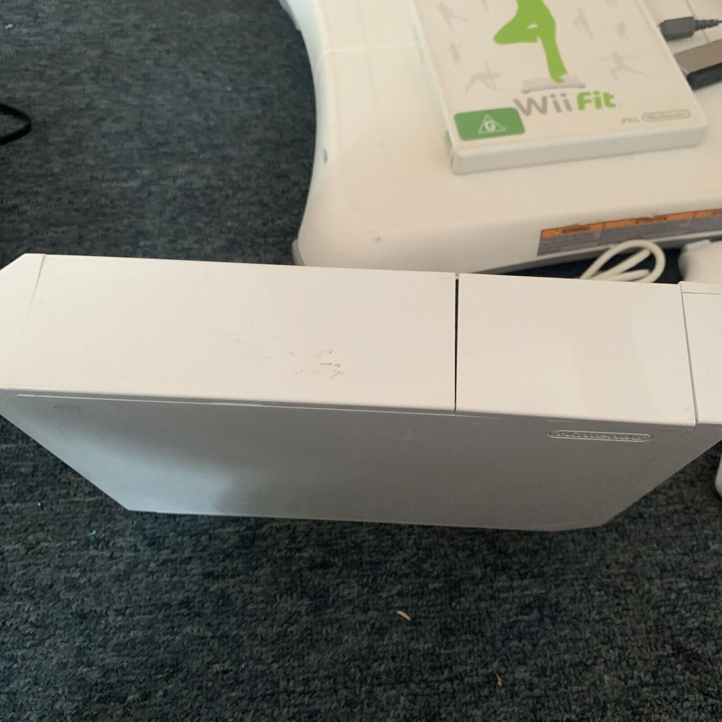 Nintendo Wii PAL Console + Wii Fit Bundle Games and  Accessories