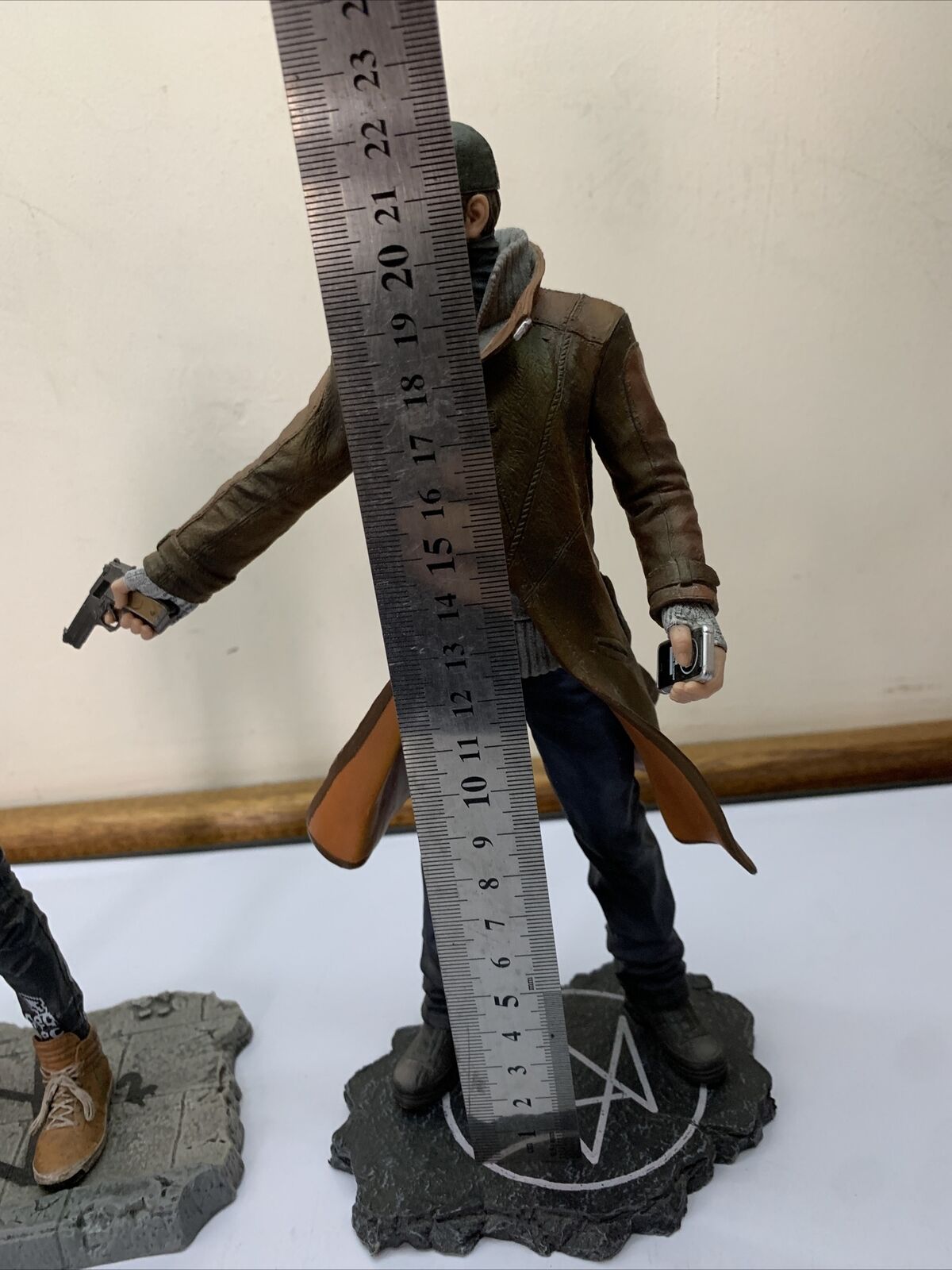 2x Watch Dogs 1 & 2 Action Figure 2013 2018 Ubicollectibles Aiden Pearce Marcus