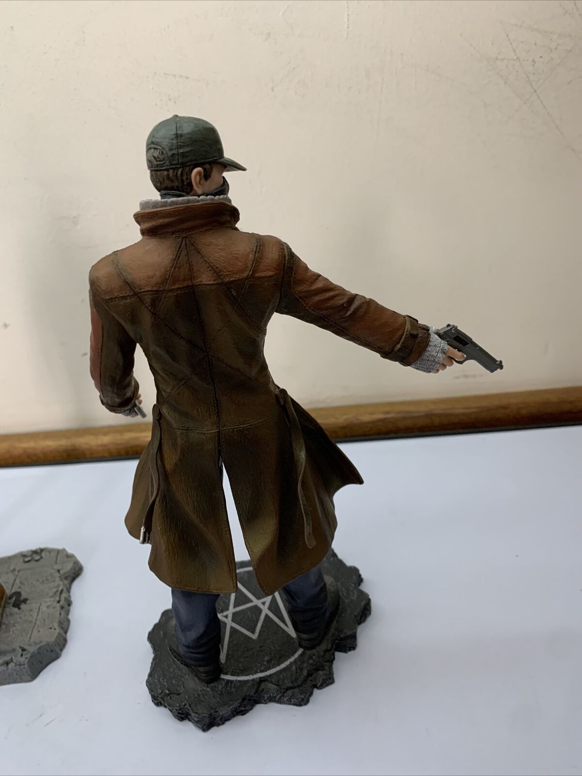 2x Watch Dogs 1 & 2 Action Figure 2013 2018 Ubicollectibles Aiden Pearce Marcus