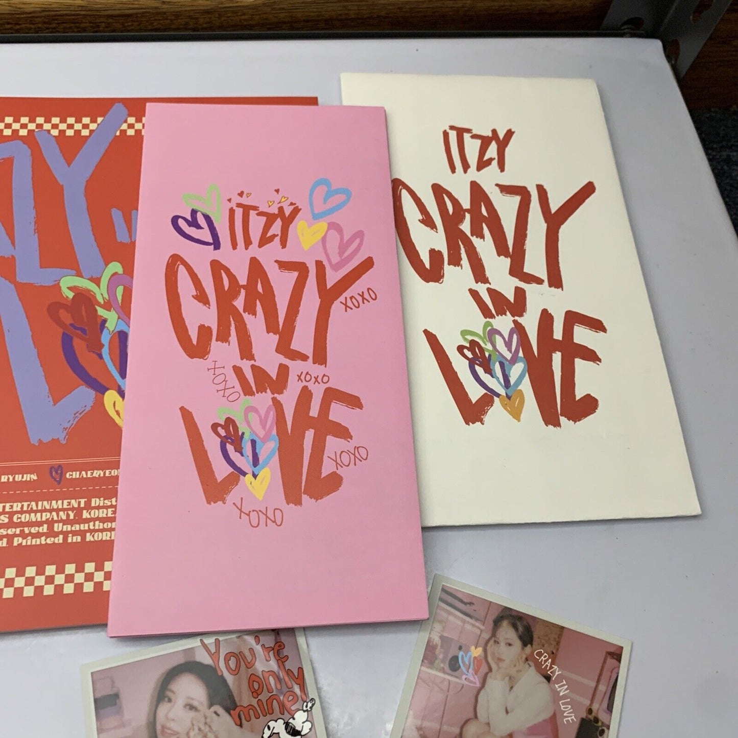 Itzy – Crazy In Love (CD, Album, Chaeryeong Version, 2021) Box Set with Booklets