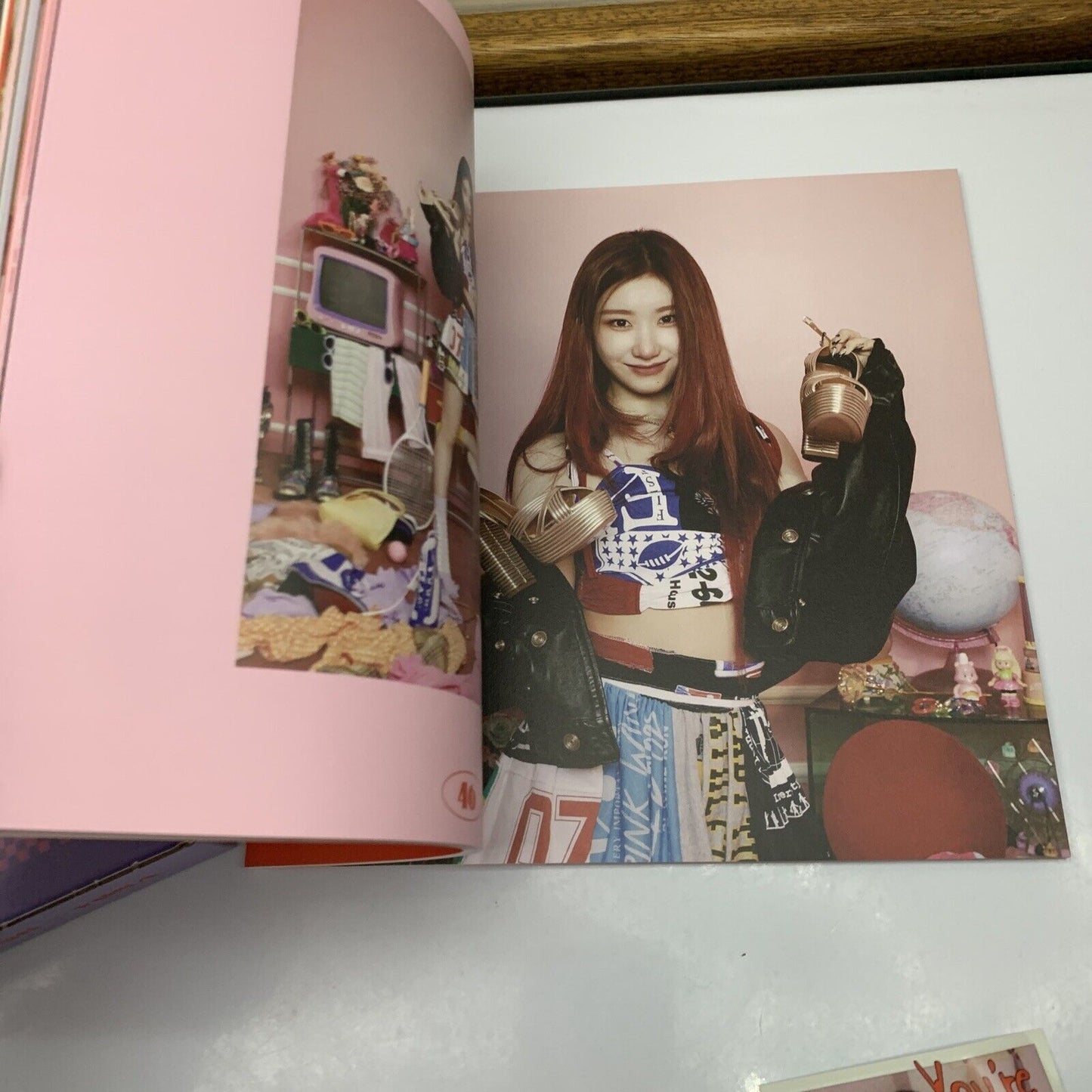 Itzy – Crazy In Love (CD, Album, Chaeryeong Version, 2021) Box Set with Booklets