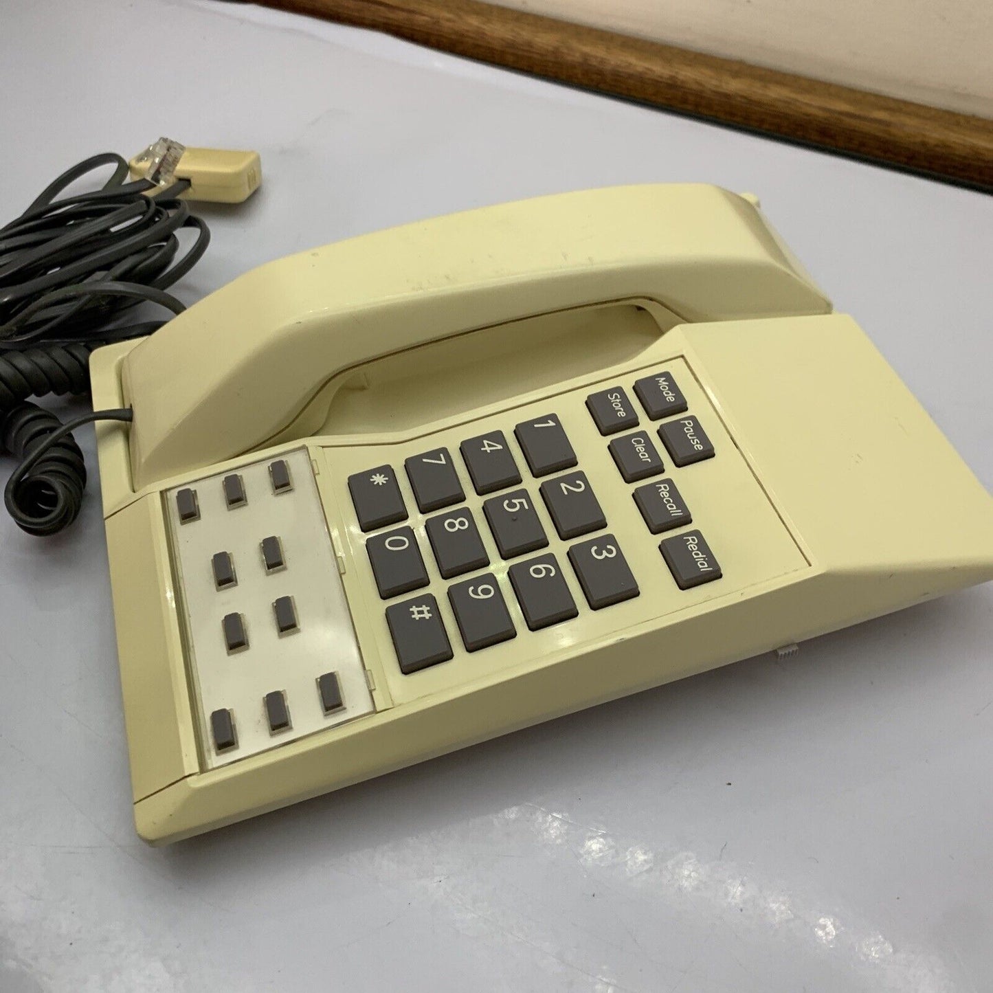 Telecom Corded Telephone Made In Australia NBN Compatible 550-200 24-90