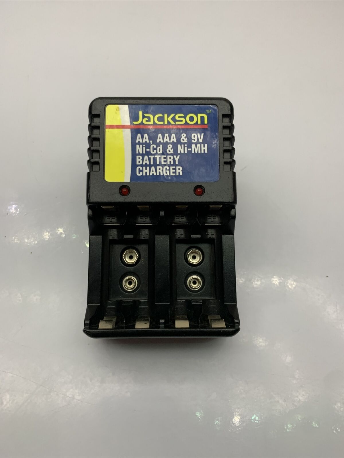 Jackson AA AAA 9V Ni-CD Ni-MH Battery Charger PSCB4