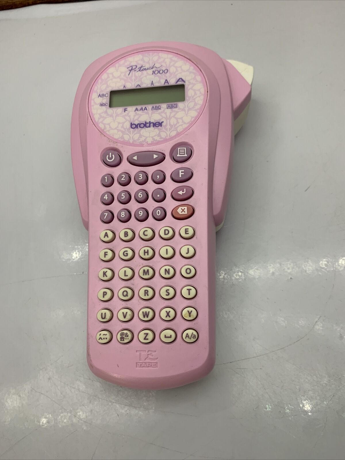 Brother P-Touch 1000 Label Maker Pink