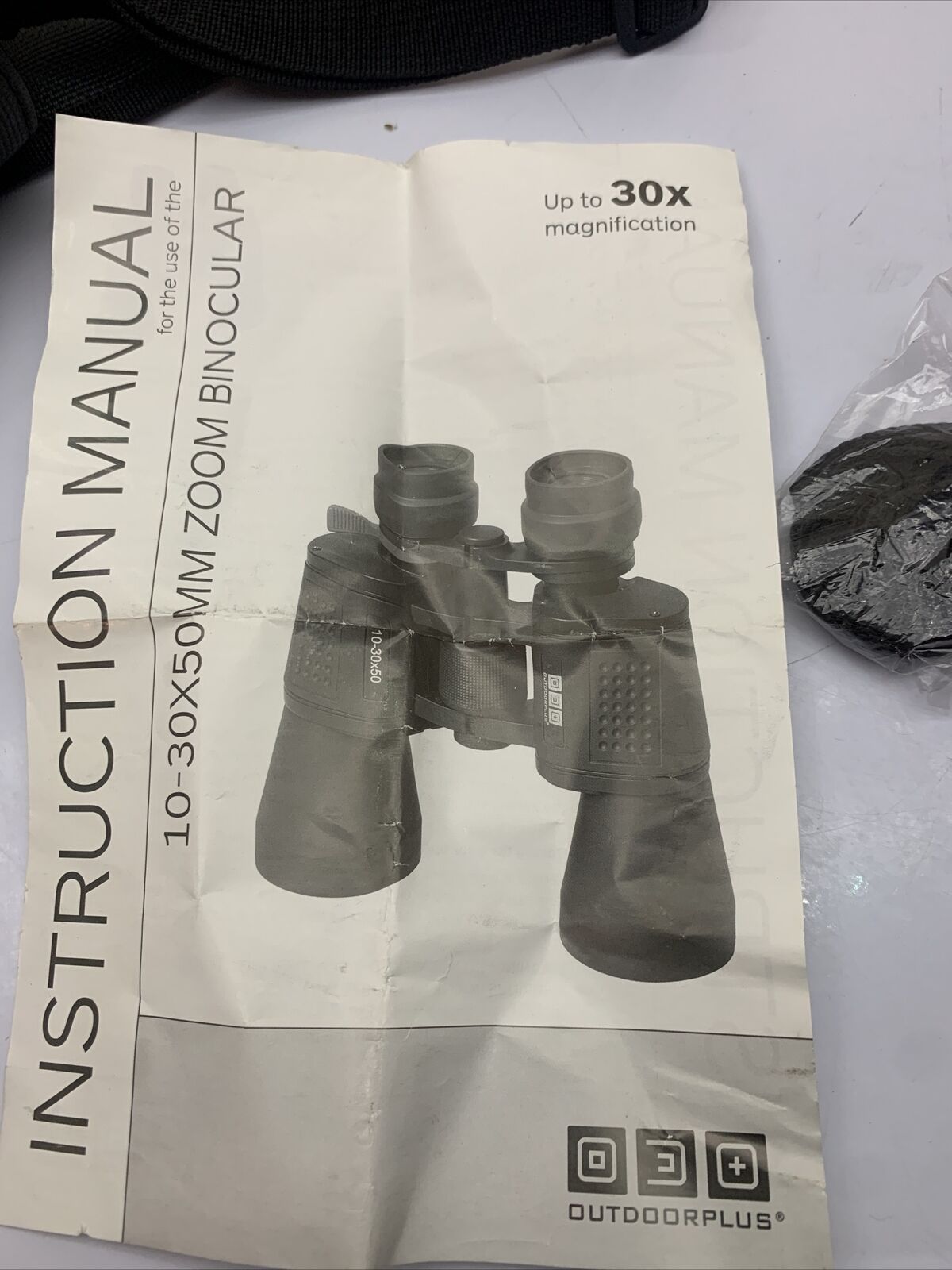 Outdoor Plus 10-30 x 50mm Zoom Binocular with Bag