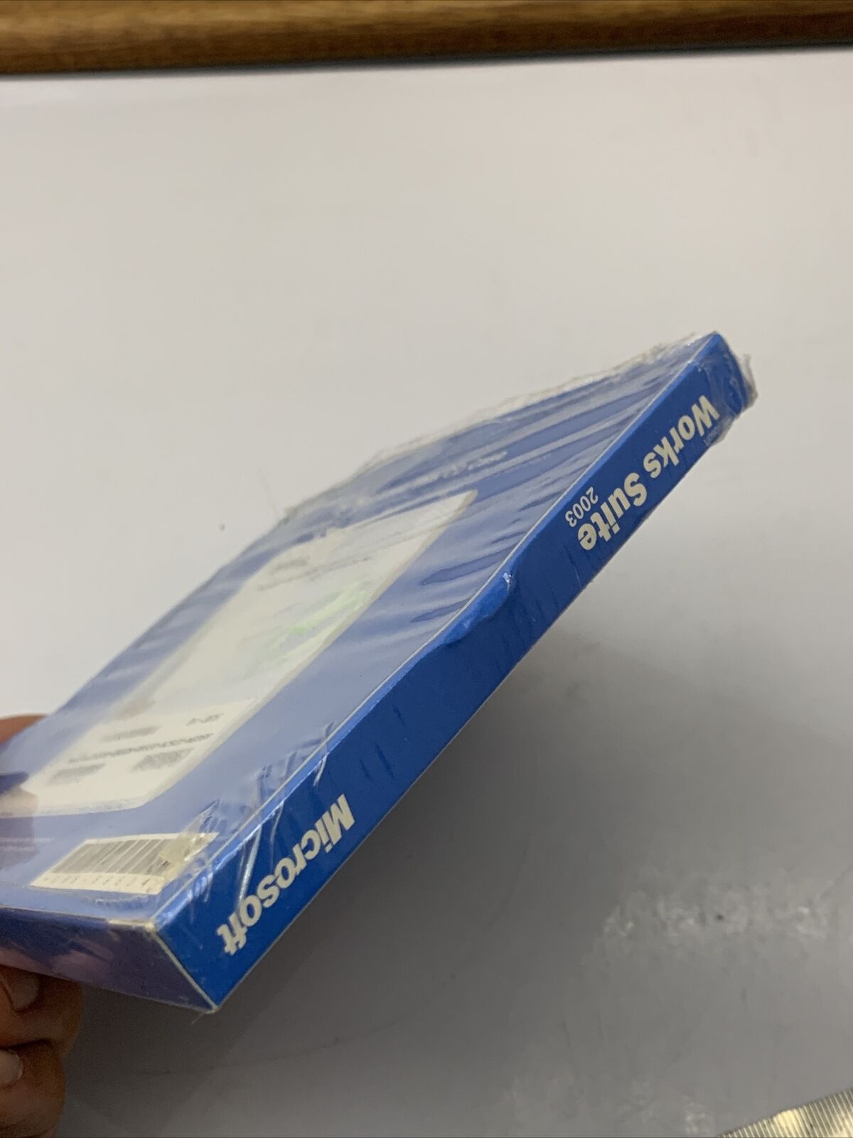 Microsoft Works Suite 2003 Microsoft Word, Works, Money 2003, Encarta, Picture