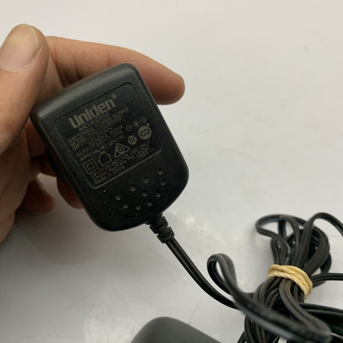 Genuine Uniden Cordless Telephone Charger  9V AAD-600S(M)